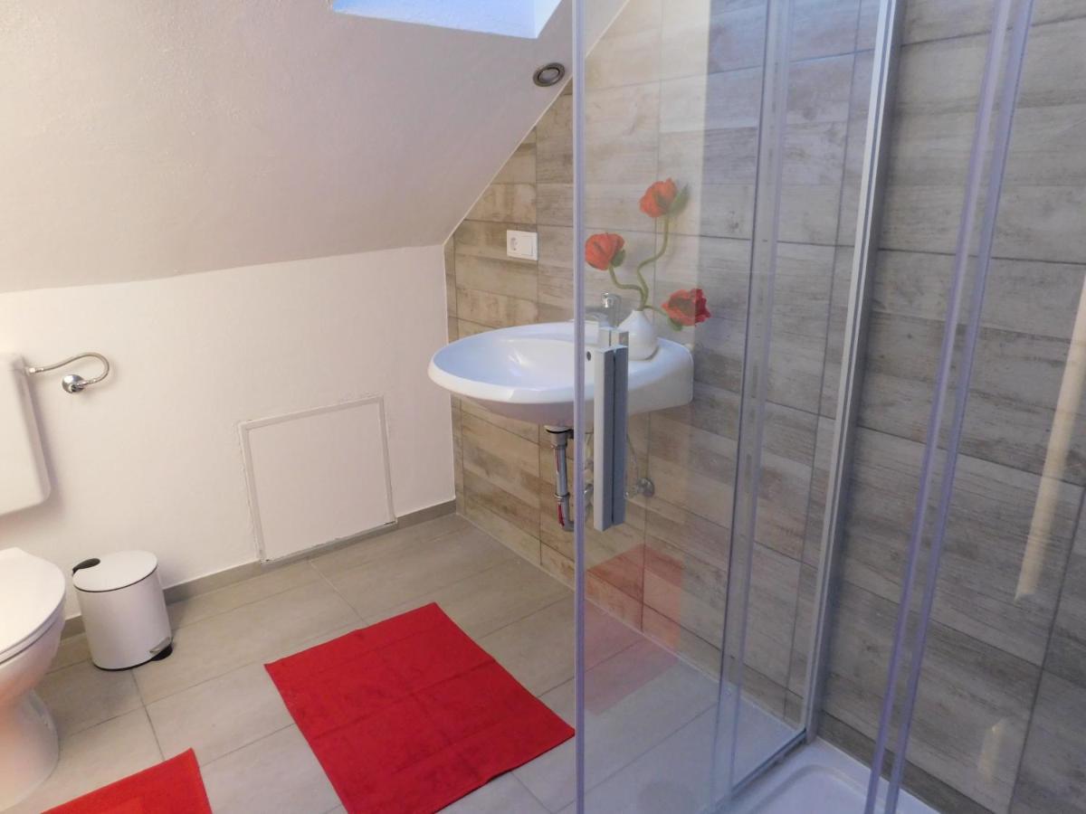 Ferienhaus Astenblick - Ideal Fuer Weihnachtsfeiern Und Familienfeiern Bietet Schlafplaetze Fuer Bis Zu 35 Personen Villa Winterberg Exteriör bild